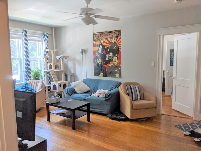 Photo - 1 Gray St Unit 3