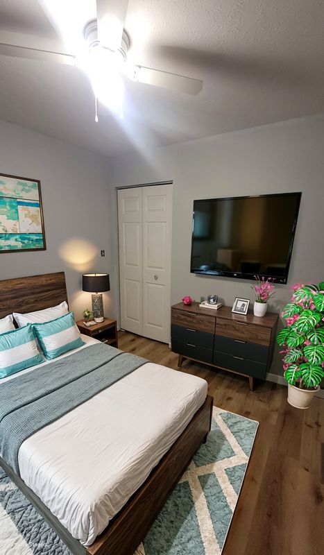 Photo - 1227 N Daniels Ave