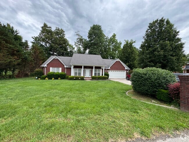 Building Photo - 224 Brookside Dr Rental