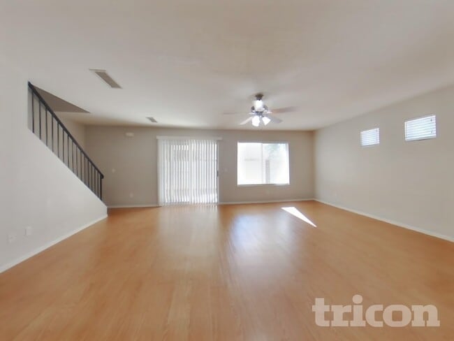 Photo - 16021 N 30th St