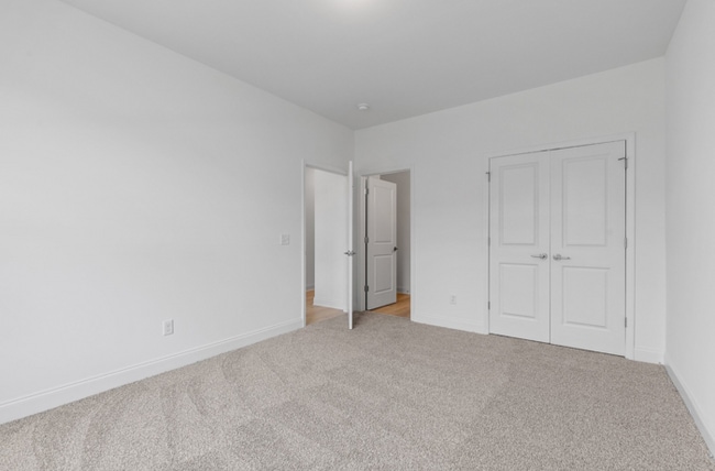 Photo - ONE-MONTH FREE RENT Move-Incentitive!!! Be...