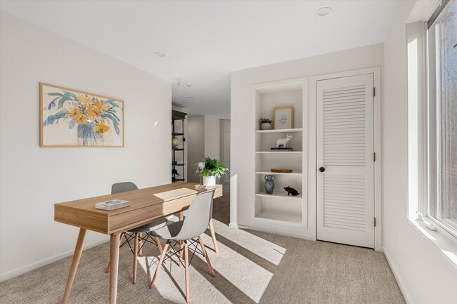 Photo - 3936 Holden Dr