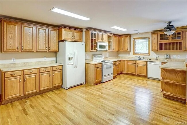 Photo - Juniper Avenue Property Unit Juniper Ave. - Upstairs Main Home