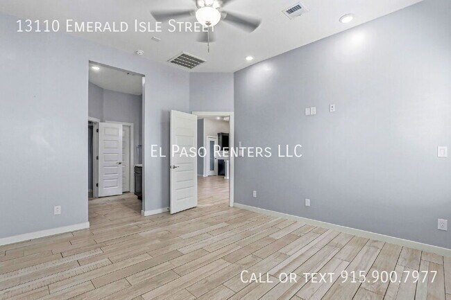 Photo - 13110 Emerald Isle St