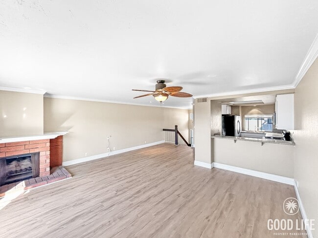 Photo - Beautiful 2BD/2.5BA W/ Updated Kitchen, and Attached Garage in Bay Ho!