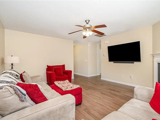 Photo - Build Equity While Leasing - Lease to Own