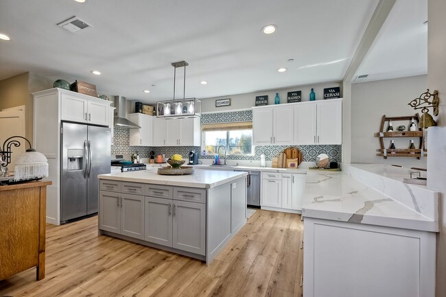 Photo - 4bed/3bath Upgraded home in Oceanside~ Arroyo