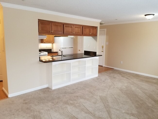 2603 Camelback Ln