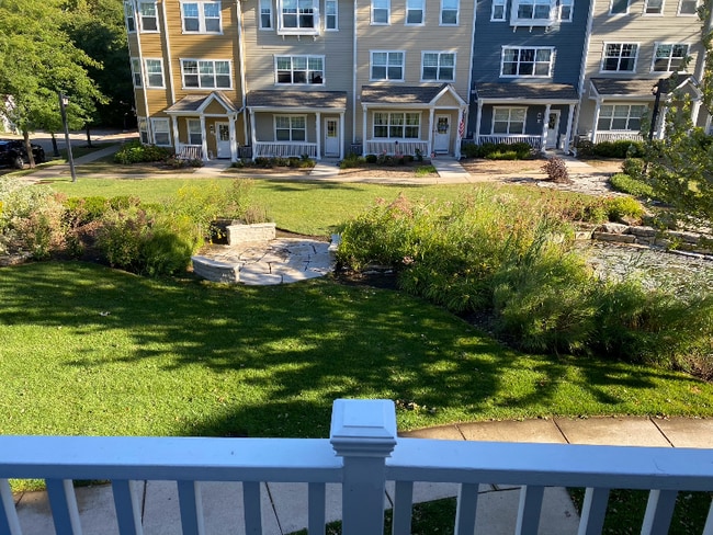 Photo - 18 Lakeview Pl