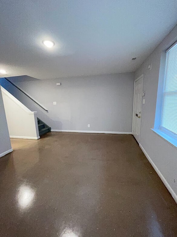 Photo - 1813 W Venango St