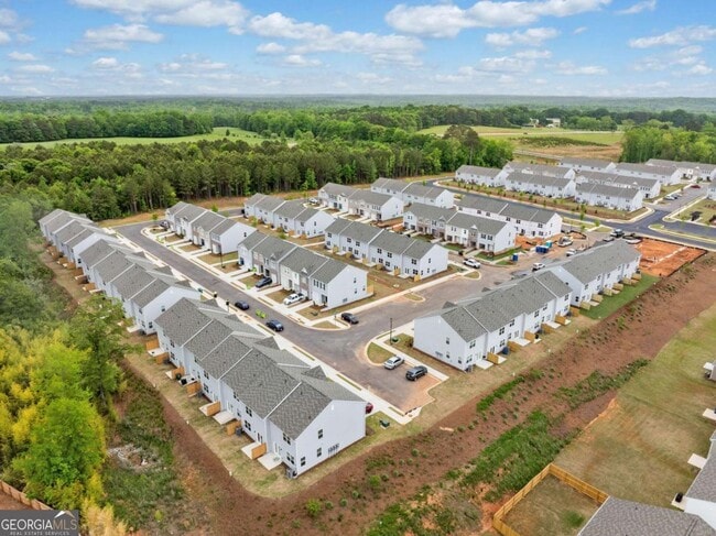 Photo - 106 Saginaw Ct