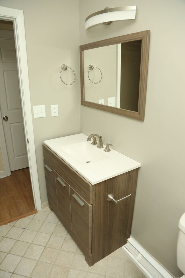 Photo - 608 Rockcreek Rd Unidad Apt #A