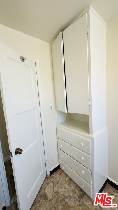 Photo - 383 Redondo Ave Unit D