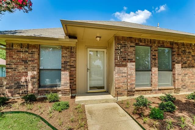 Photo - 331 Aspenway Dr