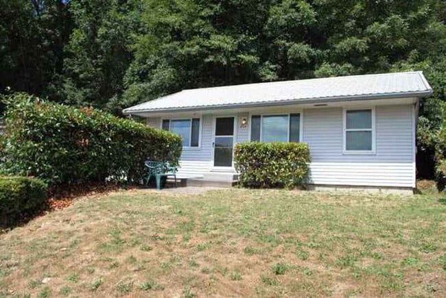 Photo - 3708 S Perry St House