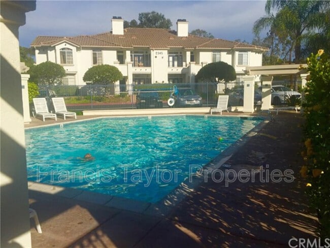 Building Photo - 2305 Rancho Del Oro Rd Unit 17