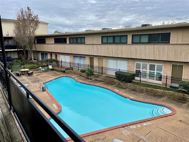 Photo - 3809 N Braeswood Blvd Condo Unit 24