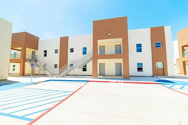 Photo - 315 Dorel Dr Unidad 101