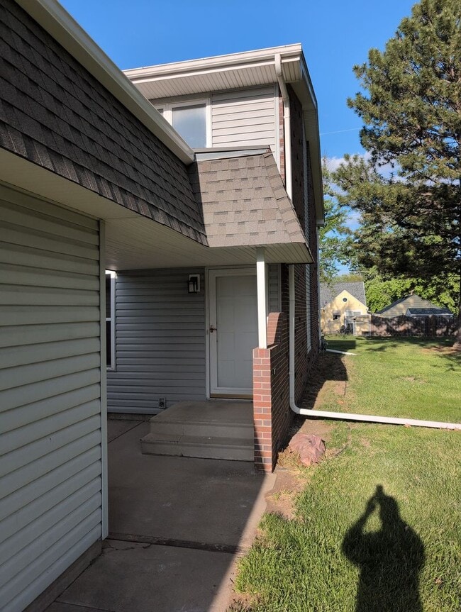 Photo - Fully Updated 3 Bedroom 3 Bath Townhouse with 2 Stall Attatched Garage