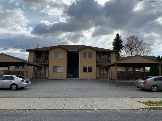 Building Photo - 307 River St Unit C Rental