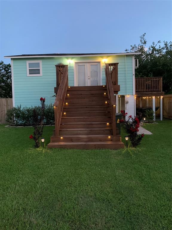 Photo - 1609 E Bayshore Dr House