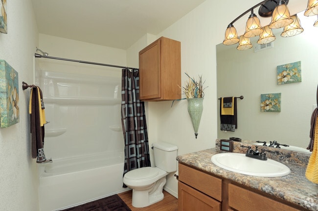 1BR - Bathroom