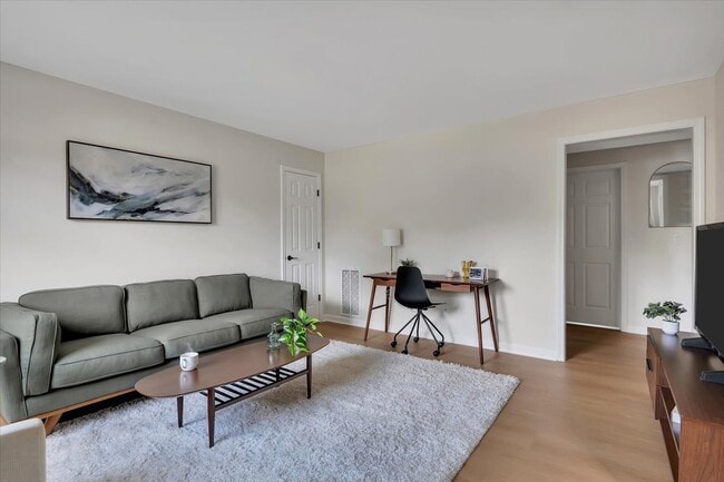 Photo - McGregor Village