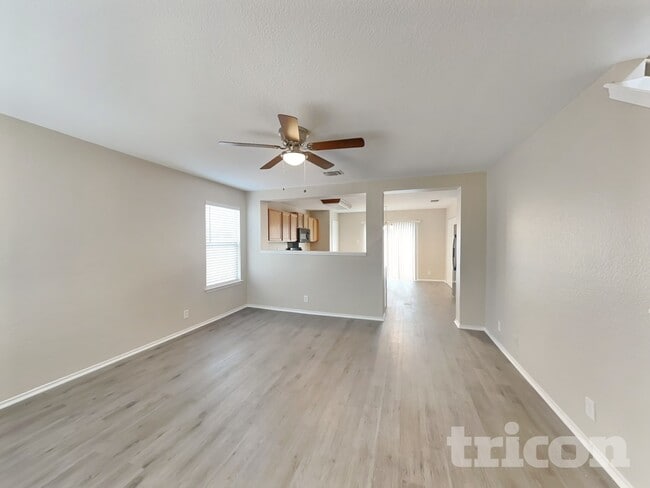 Photo - 7307 Circle Farm