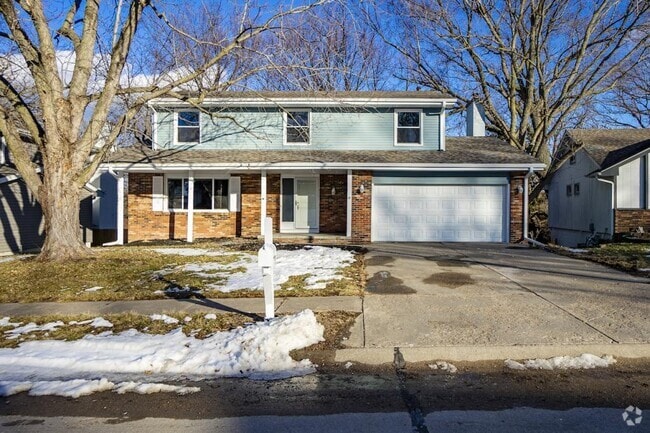Building Photo - 12713 Ridgeview Cir Rental