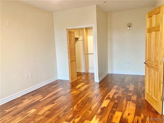 Building Photo - 481 Franklin St