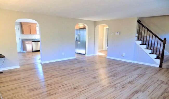 Photo - 36 Boston Turnpike