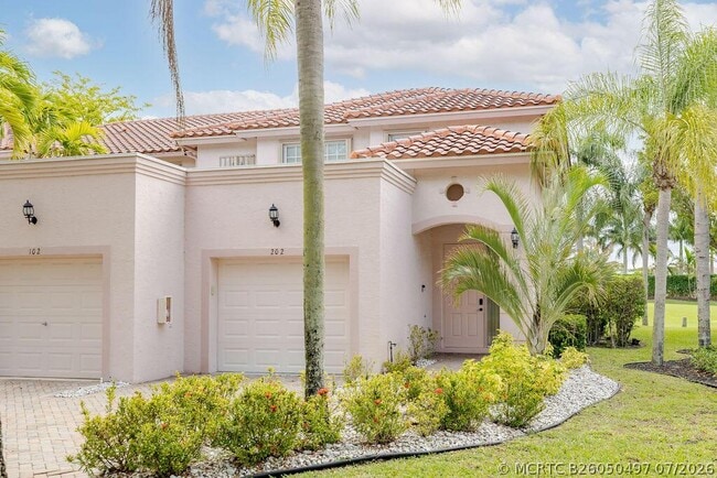 8050 Aberdeen Dr Unit 202