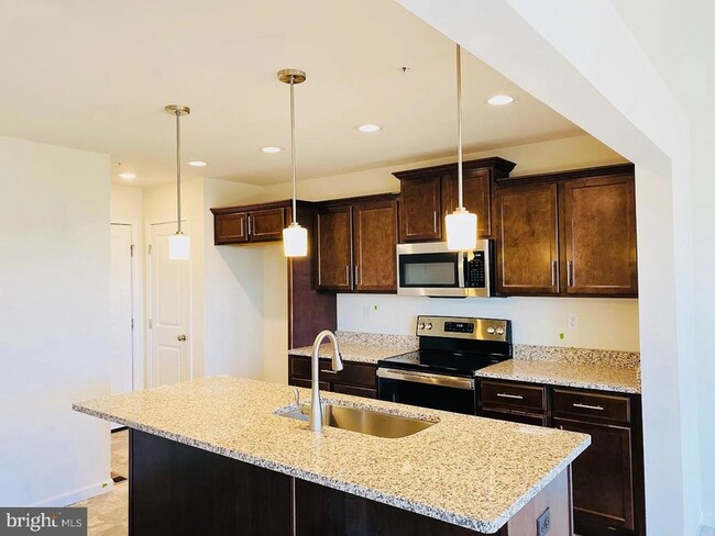 Photo - 9 Shillington Ln