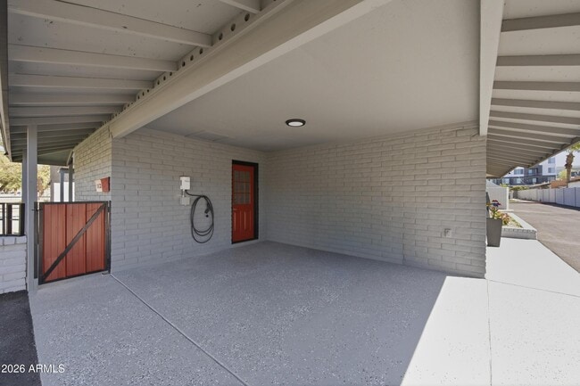 Photo - 4139 N 27th St