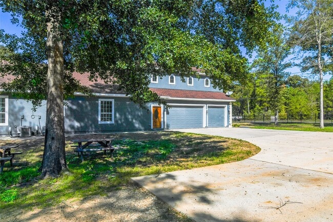 Photo - 12446 Willis Waukegan Rd