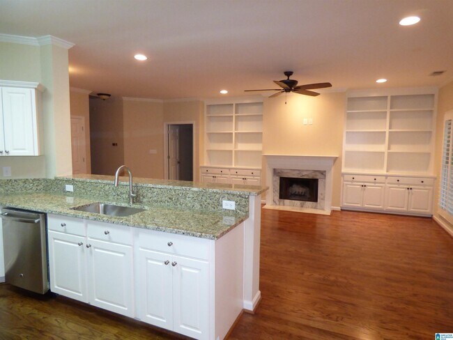 Photo - 1115 Berwick Rd