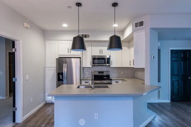 Photo - 9550 E Thunderbird Rd Unit 138