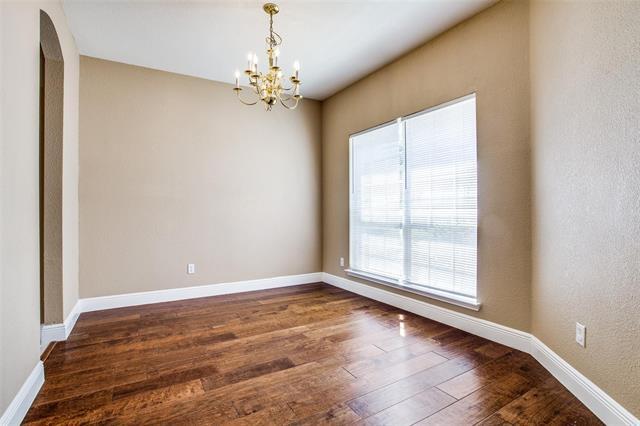Photo - 1402 Sunshine Dr