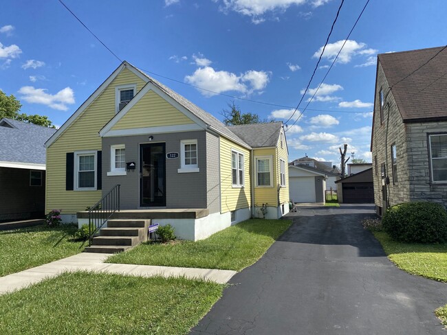 Photo - 122 Francis Ave