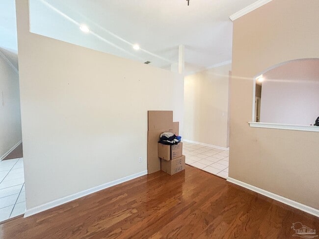 Photo - 1192 Longwood Dr
