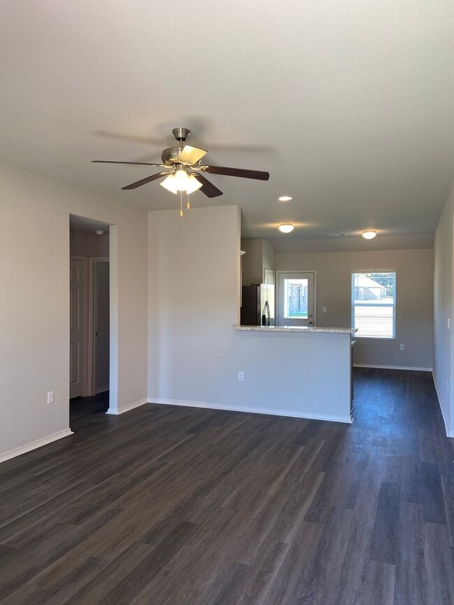 Photo - Find Your New Home | Charming 3 Bedroom, 2 Bath Home in Fairview Haven with Pet-Friendly Living