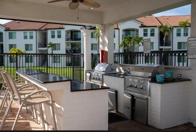 Building Photo - 1007 Villa Ln Unit Boynton Beach