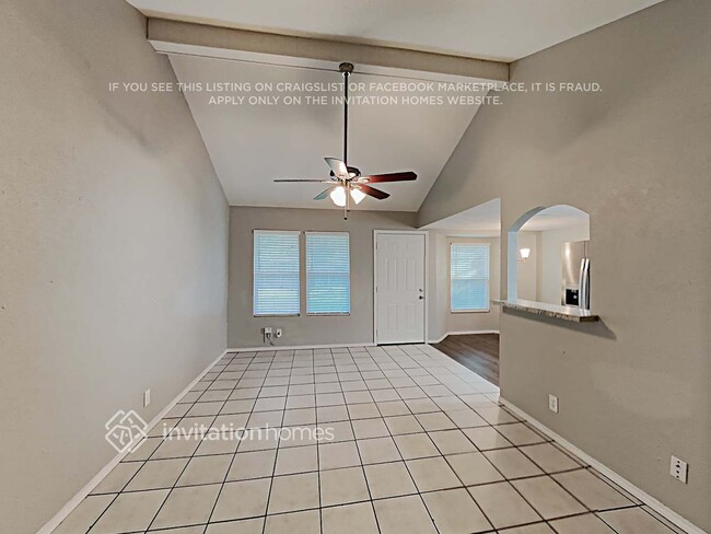 Photo - 13238 Edgeboro St