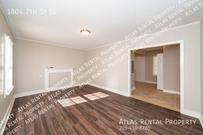 Photo - 1804 7th St SE