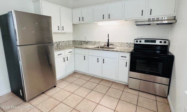 Photo - 39 Cedar Ave