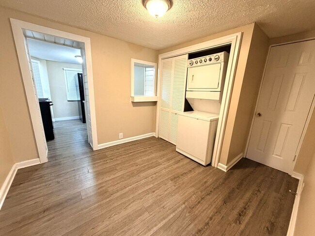 Photo - Downstairs 2BR/1BA Riverside Duplex Apartment