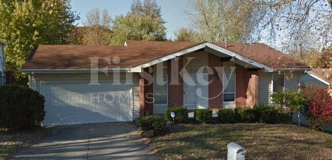 Photo - 6863 Foxbend Ct House