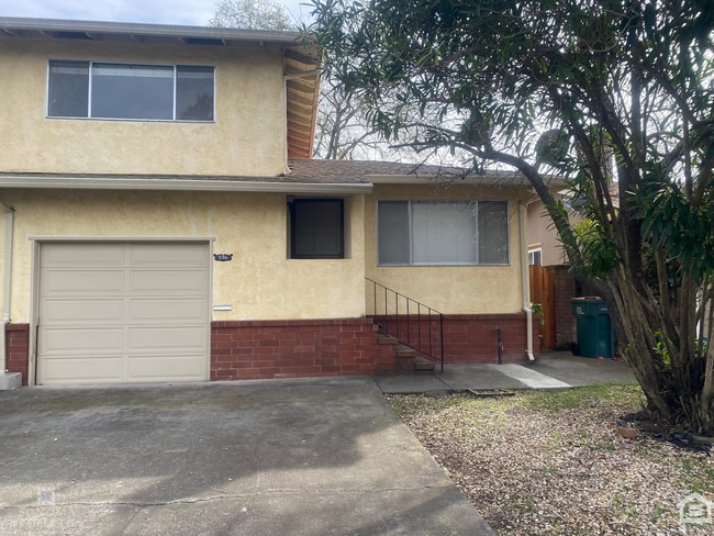 Building Photo - 534-536 Joaquin Drive Unit 536