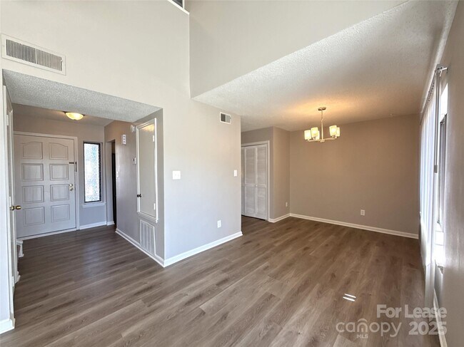 Photo - 11537 Turn Stone Ct