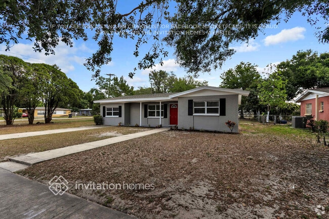 Building Photo - 6815 N 48th St Rental
